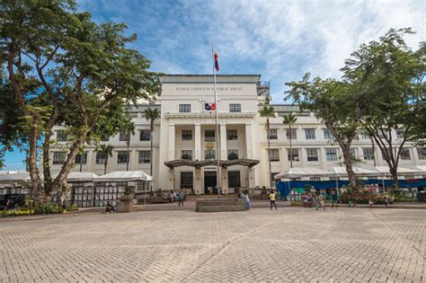 Cebu City Hall .